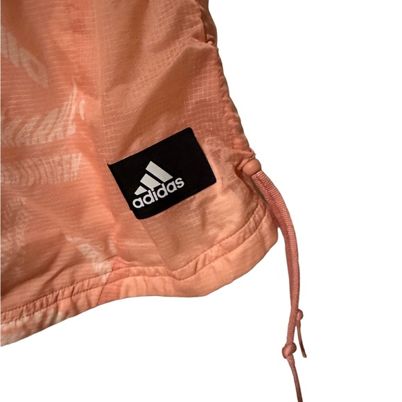 NWOT ADIDAS LIGHTWEIGHT WOVEN SHORTS LIGHT PINK/CORAL NEVER WORN! - Picture 3 of 4